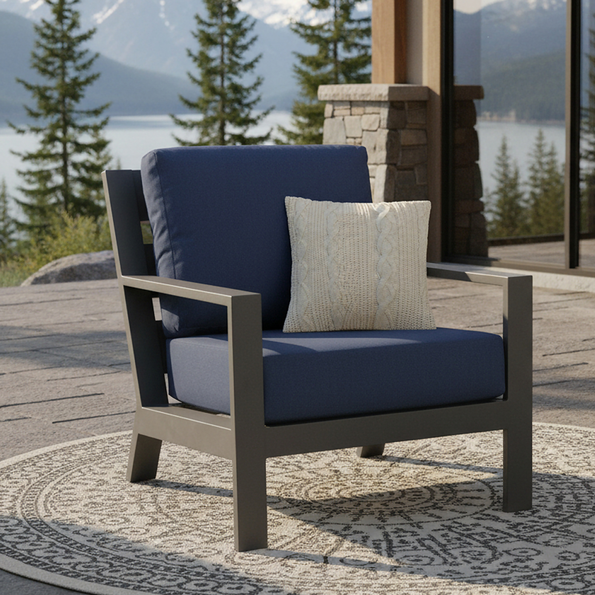 MID-BACK LOUNGE CHAIR